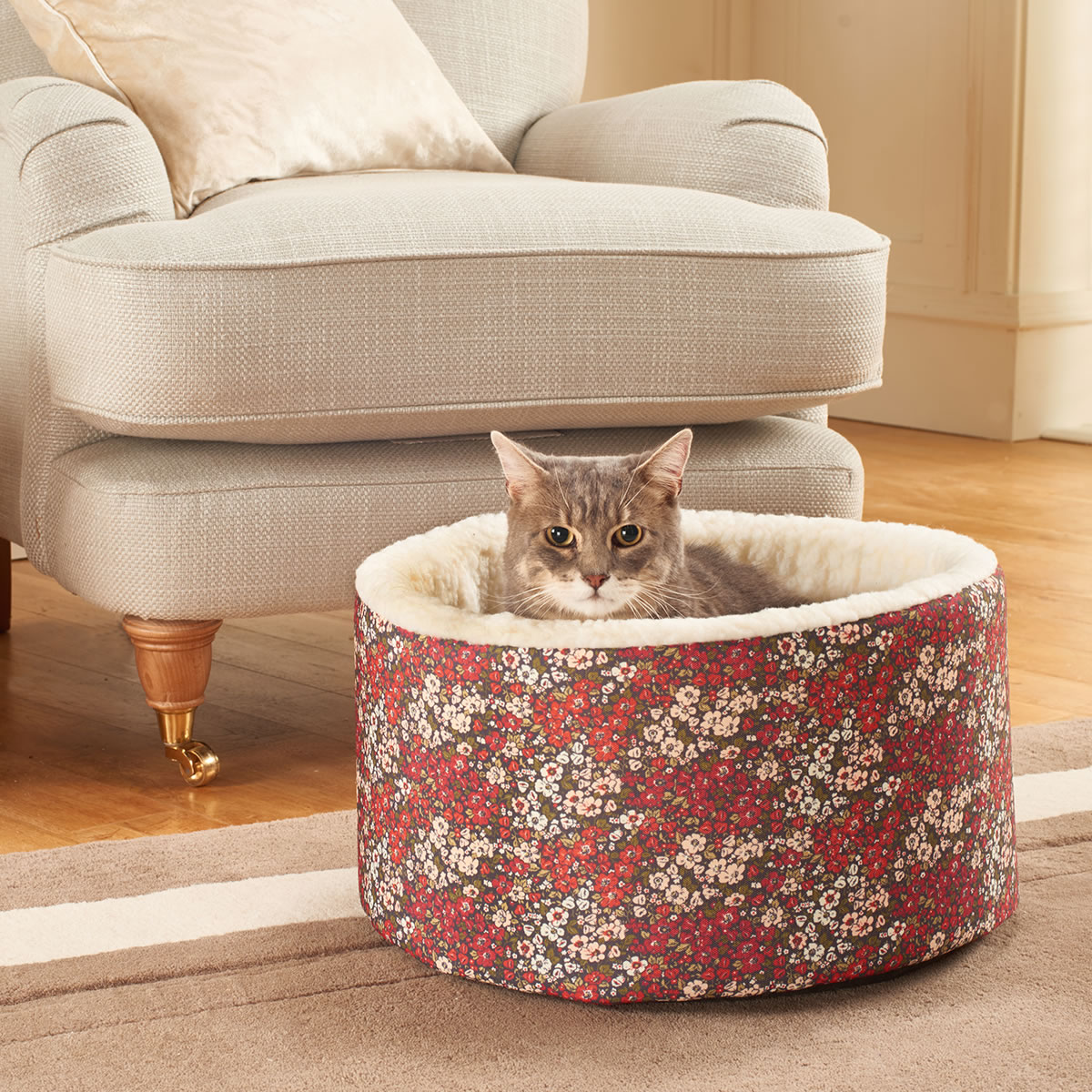 LALCCBLI Laura Ashley Libby Cat Cosy Bed